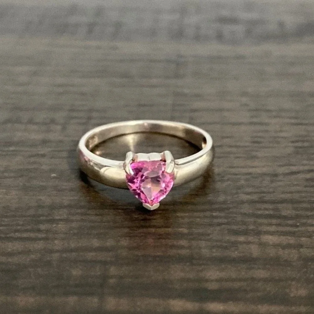 Sterling Silver Heart Pink Topaz Ring Size 6.75 - Picture 6 of 9